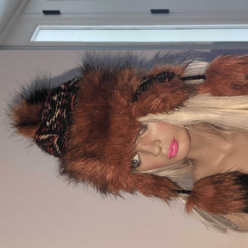 Starling Faux Fox Fur Fleece Lined Warm Winter Knit Hat NWOT Small - Picture 3 of 10